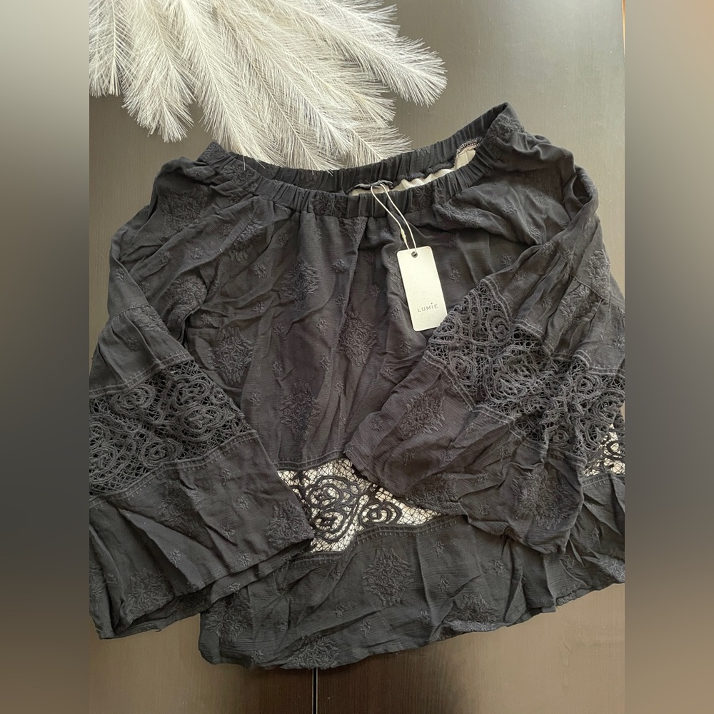 NWT Lumie Black Lace crocheted off shoulder Women's Top